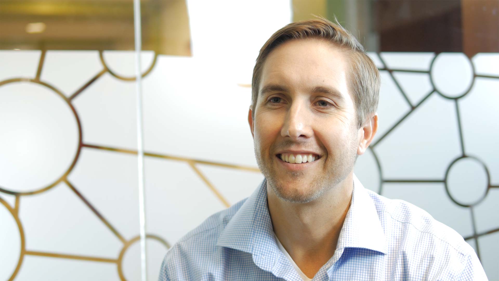 Marais Lombard - Network Services